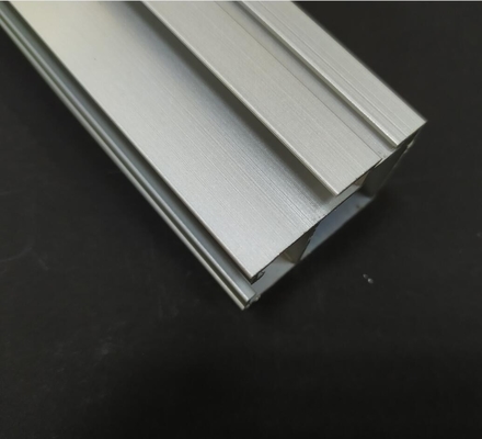 ドアと窓用の6063 T5 T6 アルミプロファイル 厚さ0.8mm-2.0mm