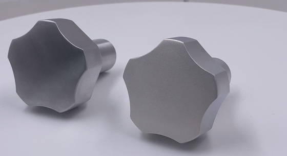 建築用アルミニウム合金部品