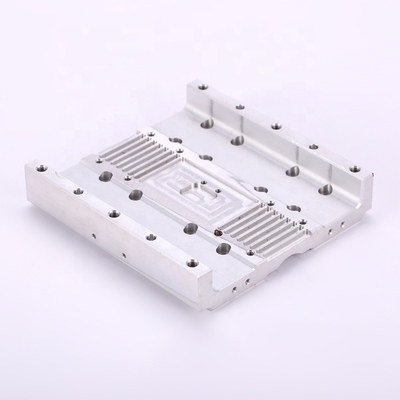 アルミヒートシンク加工 オーダーメイド 0.30mm 厚さ ISO 認定エクストルーションプロファイル