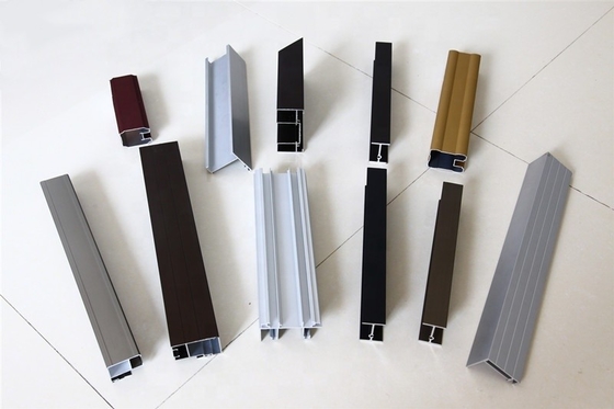 ポーランド ブラシ 粉末 コーティング ゴールデン アノダージ 木材 穀物 PVDF 建物 建設 窓 ドア