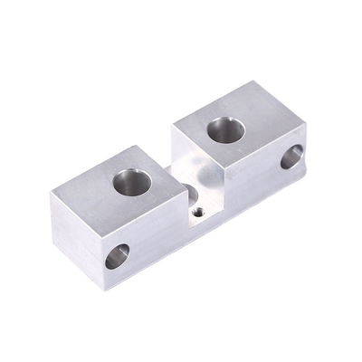 工業用用アノジス式CNC挤出アルミプロファイル 0.8mm-2.0mm厚さ