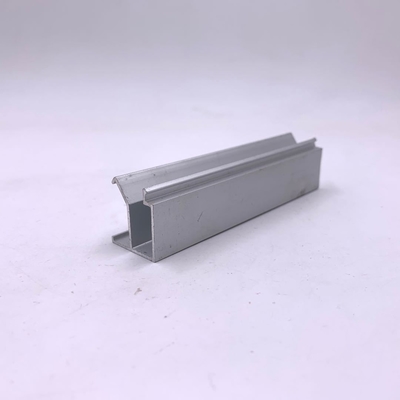 窓とドア用カーテンウォール建設用木材穀物転送アルミプロファイル