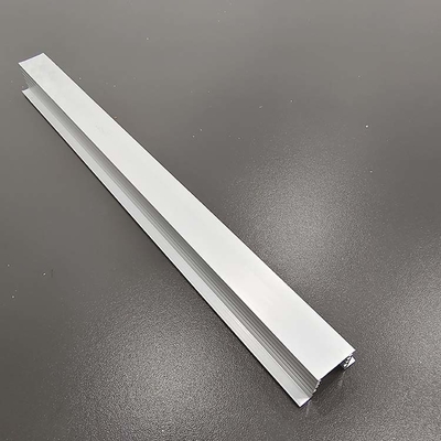 オーダーメイド LED ストライプライト 天井のためのアルミプロファイル T3-T8 温度 お客様の要求