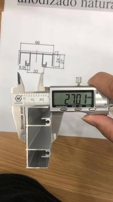 2023 アルミニウム スライドドアと窓枠 挤出アルミニウムプロファイル 長さ5.8-6.0M