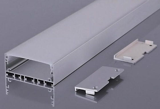 LED照明ストリップ用のカスタムアルミニウムプロファイル 6063 T3-T8 1m 2m 3m GB標準を満たす