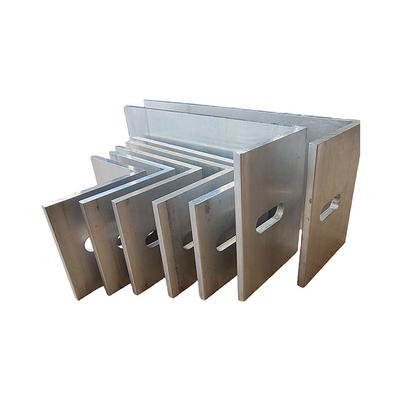 6000 シリーズ グレード 40x40x4 mm 均面 アルミ合金 プロフィール 三角縁帯
