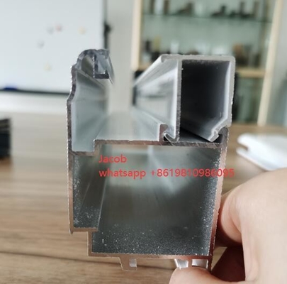 6063 マダガスカル用のアントラサイト粉末塗装アルミプロファイル 窓とドア