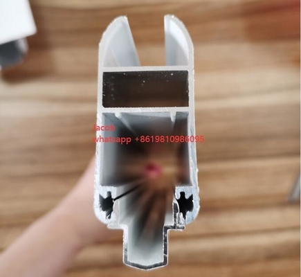 6063 マダガスカル用のアントラサイト粉末塗装アルミプロファイル 窓とドア